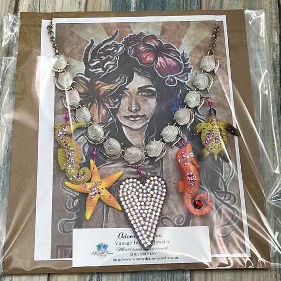 ⭐️Adorned Crown Artisan Assemblage aquarium collection sea creatures necklace - Picture 12 of 14